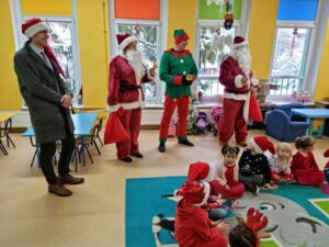 Mikołajki w grupie "Delfinki"