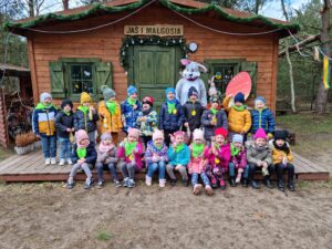 Delfinki w Straduniu - zabawy z Wielkanocnym Zajączkiem
