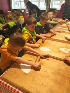 WARSZTATY WIELKANOCNE W MUZEUM - "MINIONKI"