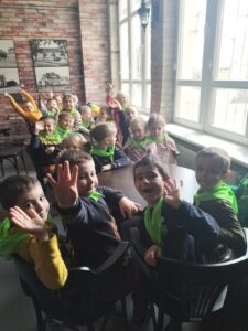 WARSZTATY WIELKANOCNE W MUZEUM - "MINIONKI"