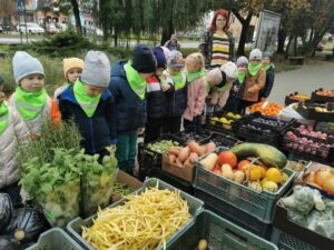 Kupujemy warzywa- "Biedronki"