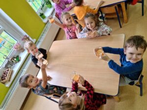 "Motylki" robią sok