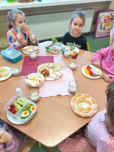 Dzień Zdrowego Śniadania- "Tygryski"