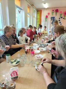 Warsztaty dla Babci i Dziadka w grupie "Minionki"