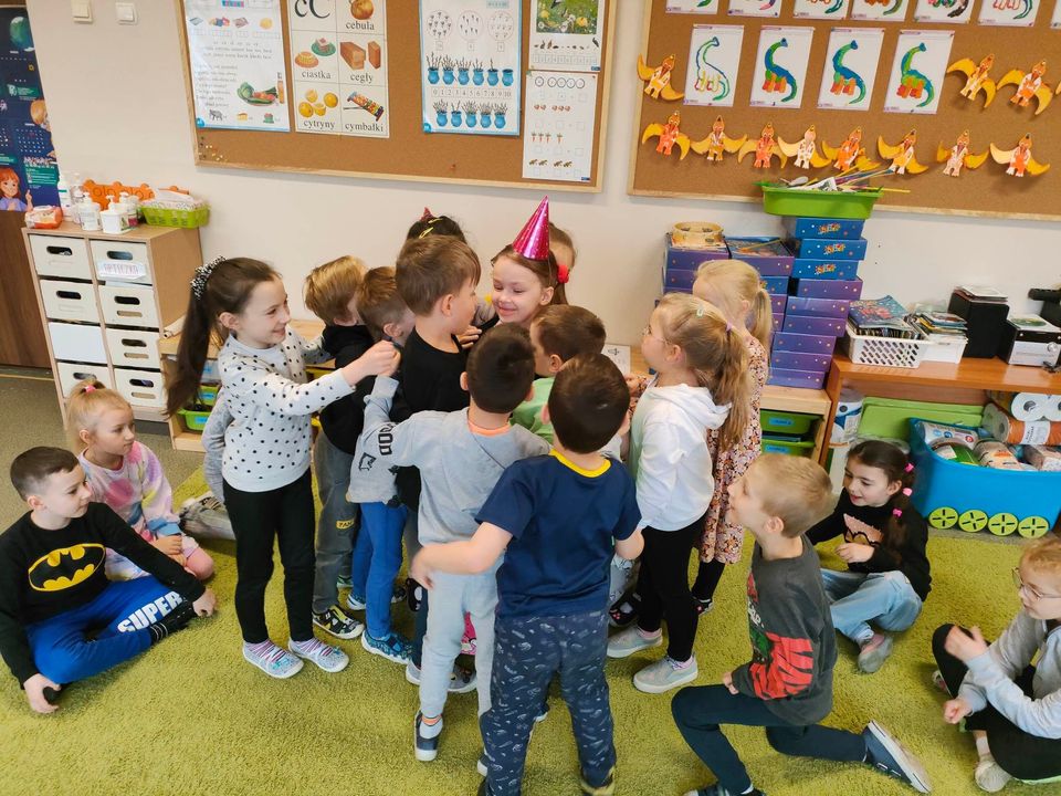 Urodziny Oli z grupy "Minionki"