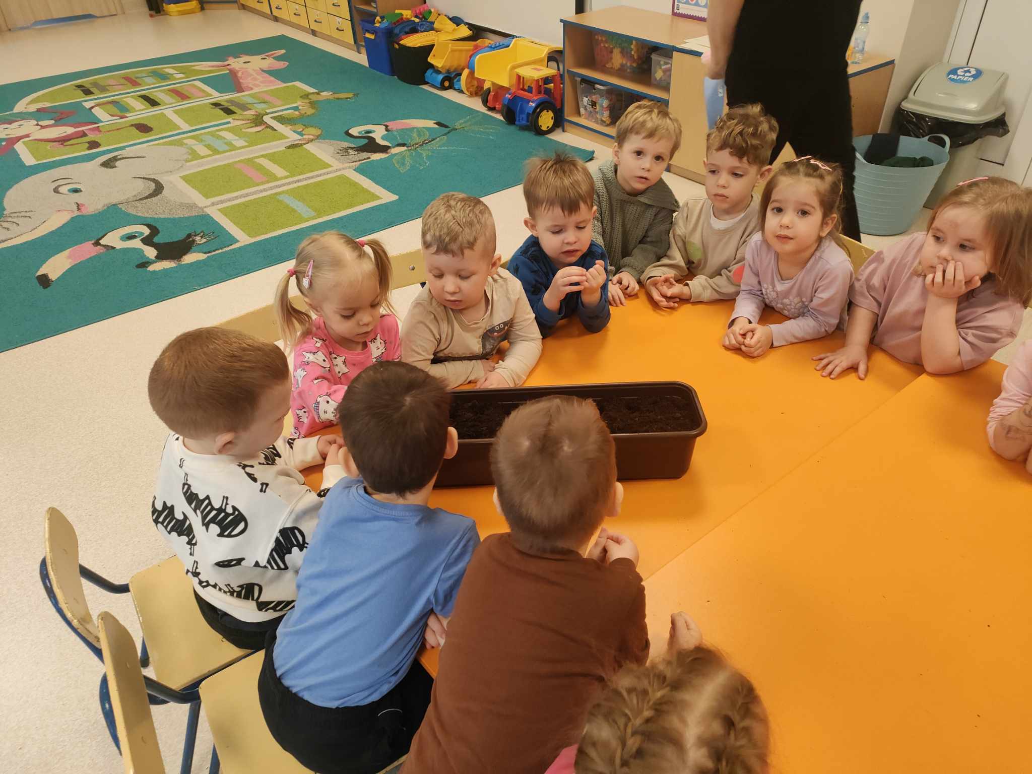 Mali ogrodnicy- "Delfinki"