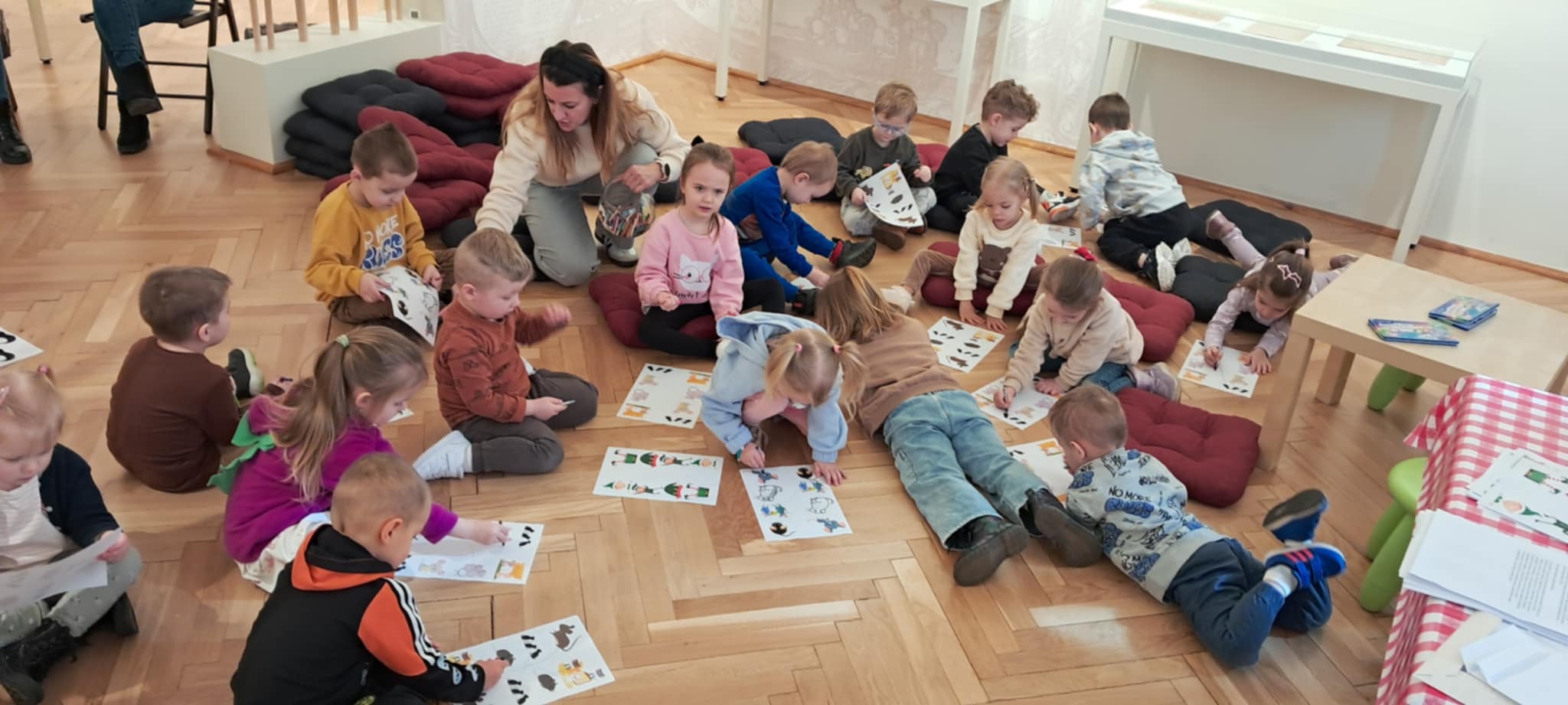  Zajęcia detektywistyczne w muzeum pt. "Okradziono nasze muzeum"