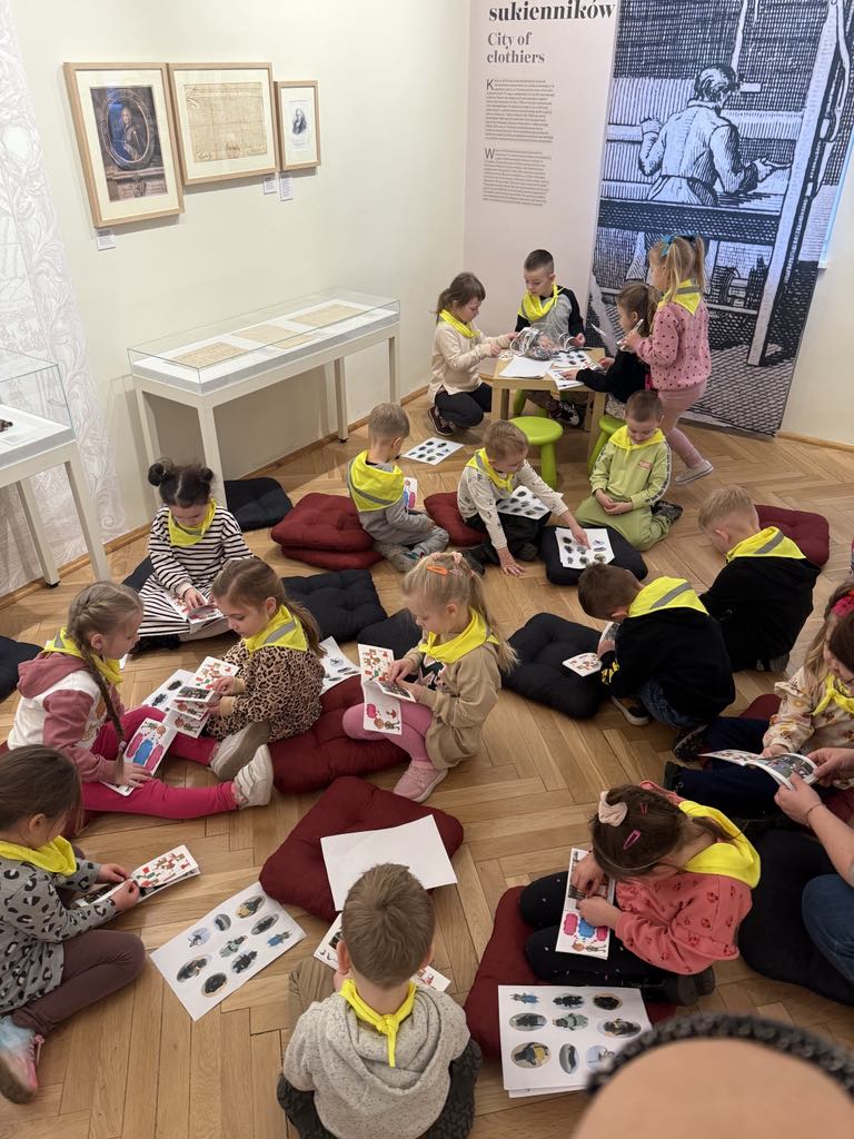  Zajęcia detektywistyczne w muzeum pt. "Okradziono nasze muzeum"