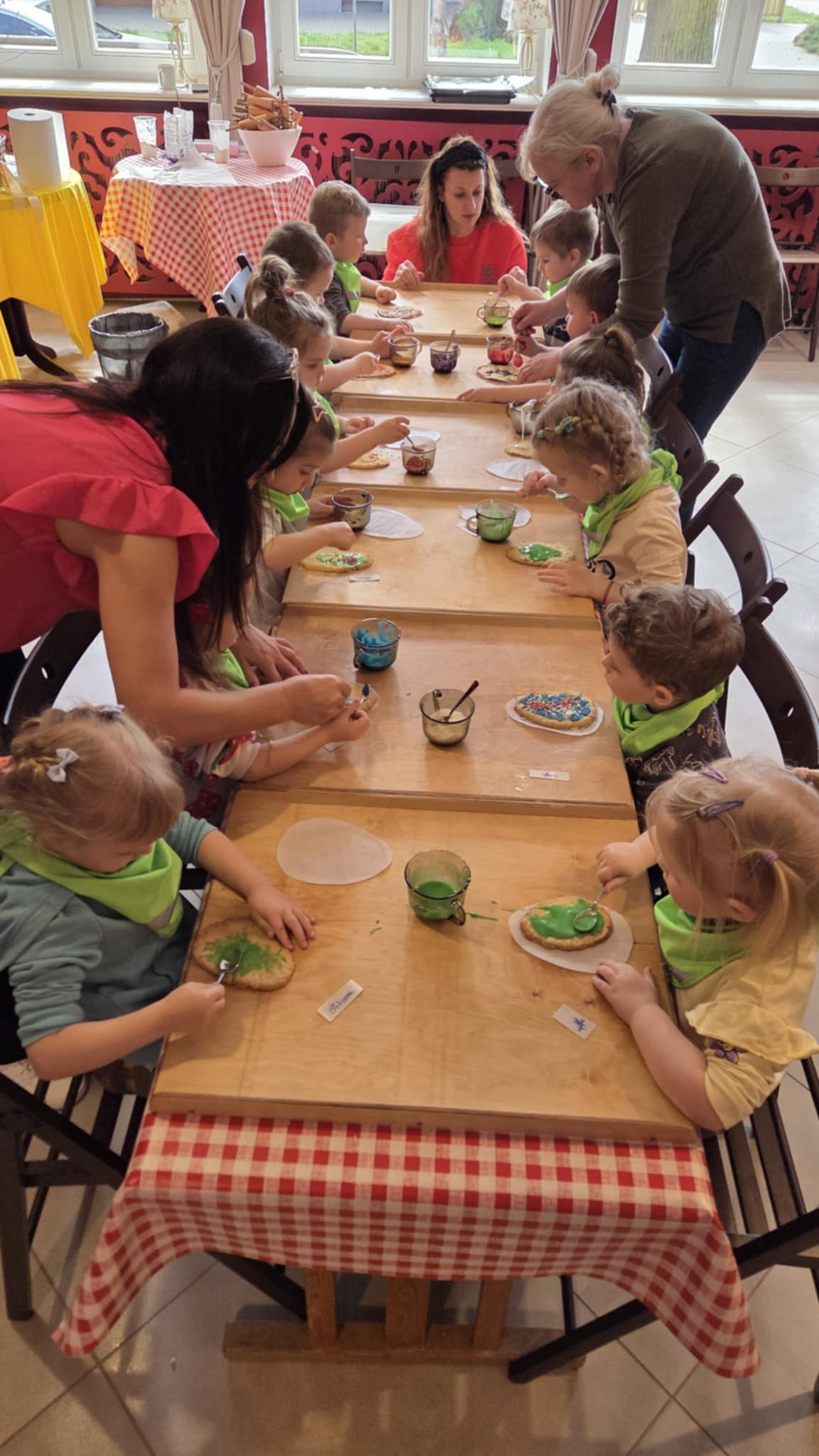 Wielkanocne warsztaty w muzeum - "Delfinki"