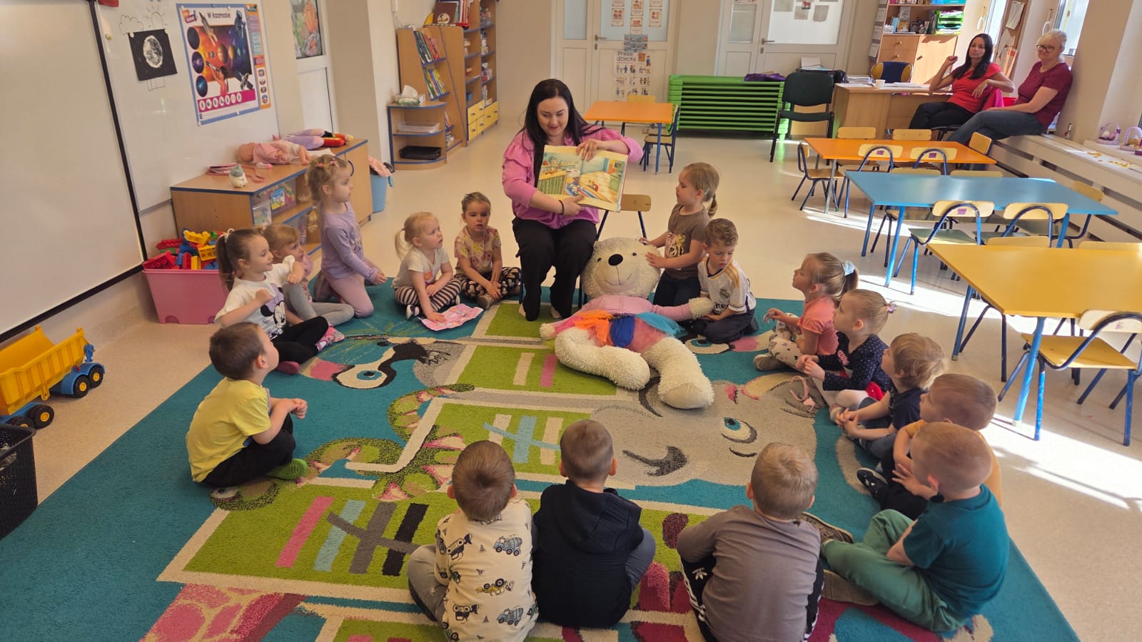 Klub Czytającego Rodzica "Delfinki"