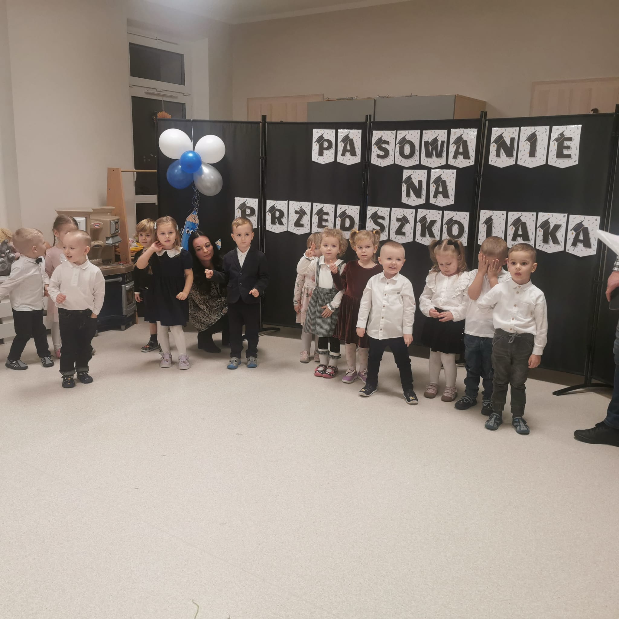 Pasowanie na Przedszkolaka- "Delfinki"