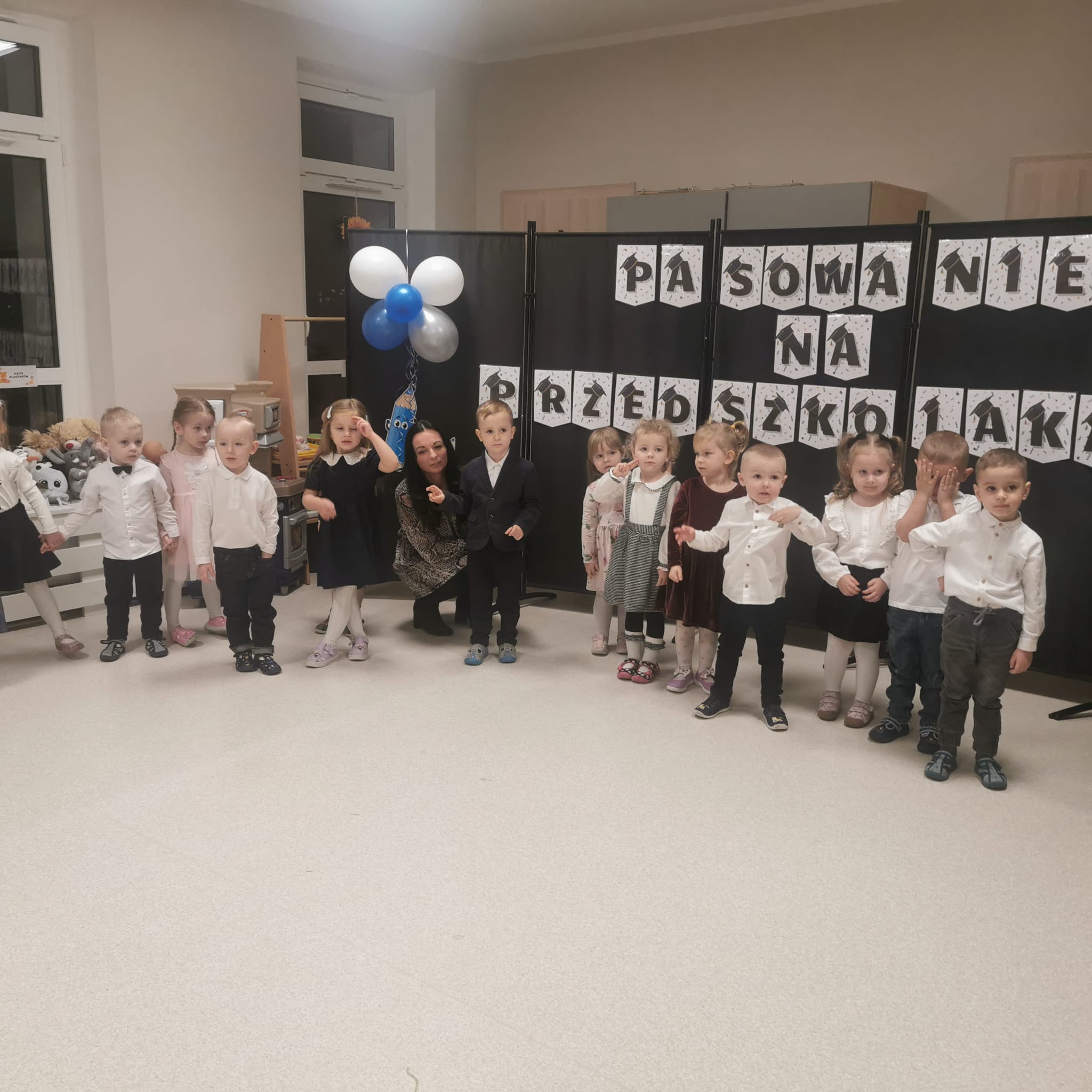 Pasowanie na Przedszkolaka- "Delfinki"