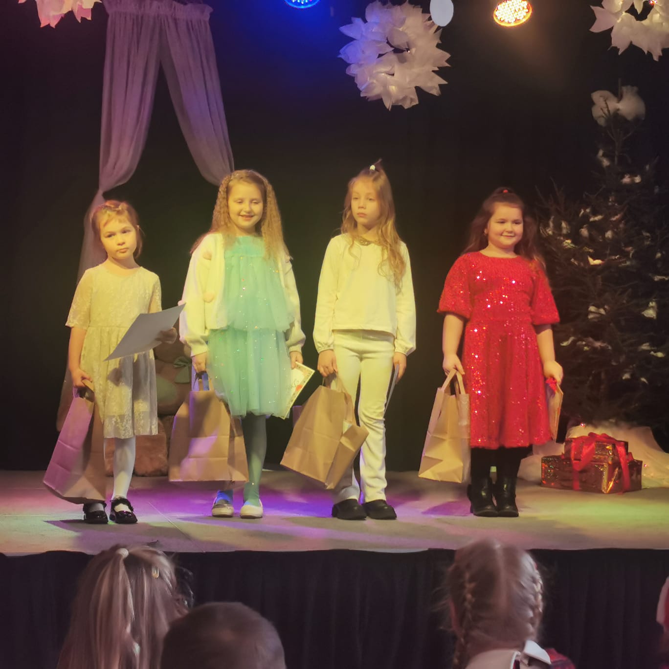 XII GMINNY FESTIWAL KOLĘD I PIOSENEK ŚWIĄTECZNYCH DLA PRZEDSZKOLAKÓW