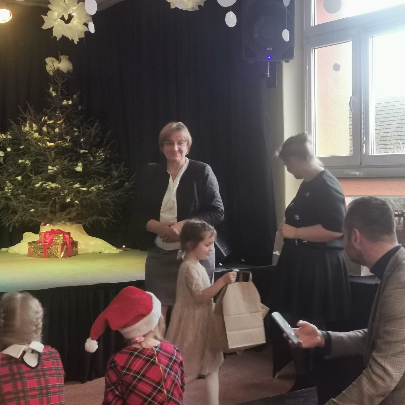 XII GMINNY FESTIWAL KOLĘD I PIOSENEK ŚWIĄTECZNYCH DLA PRZEDSZKOLAKÓW