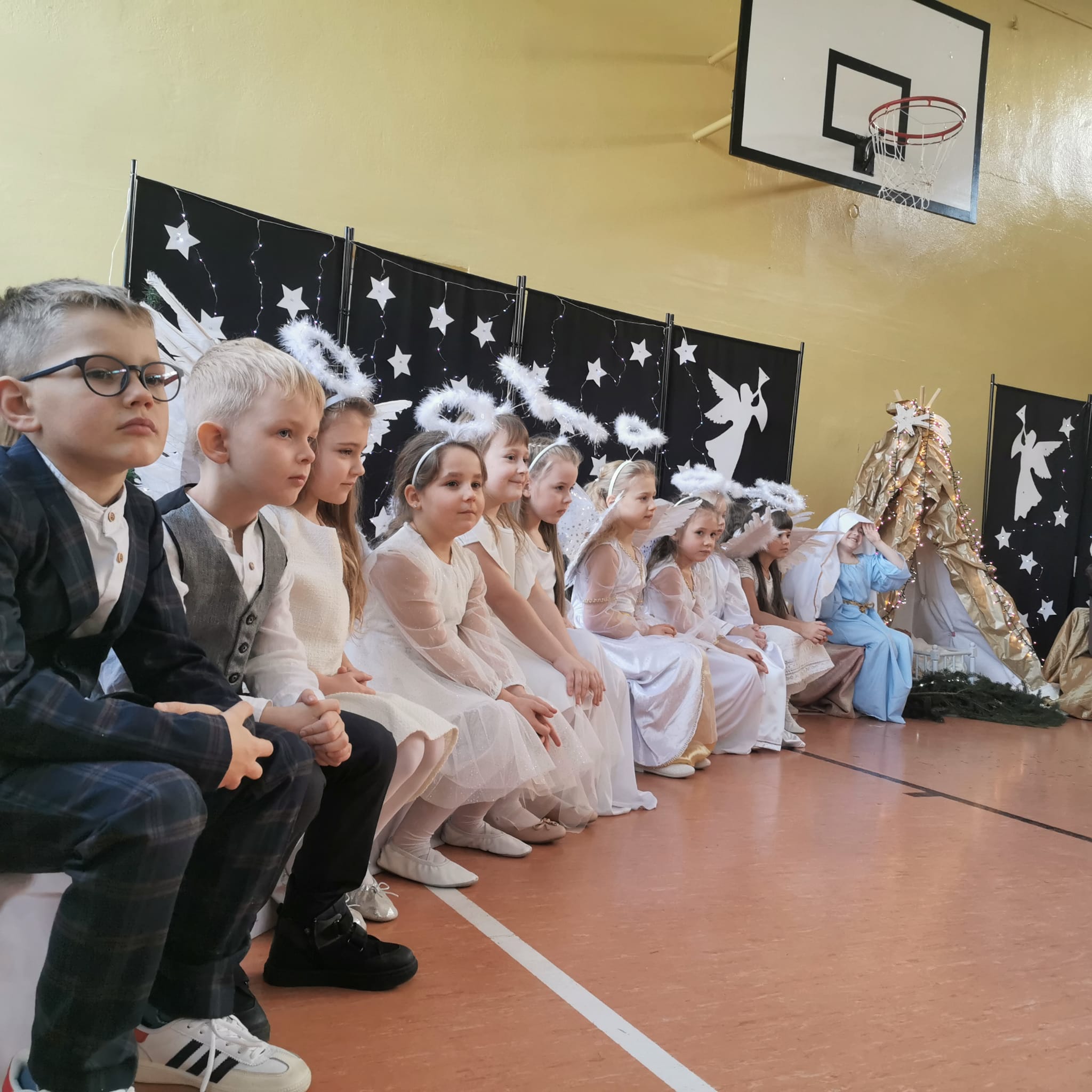 "Jasełka" w wykonaniu "Minionków"