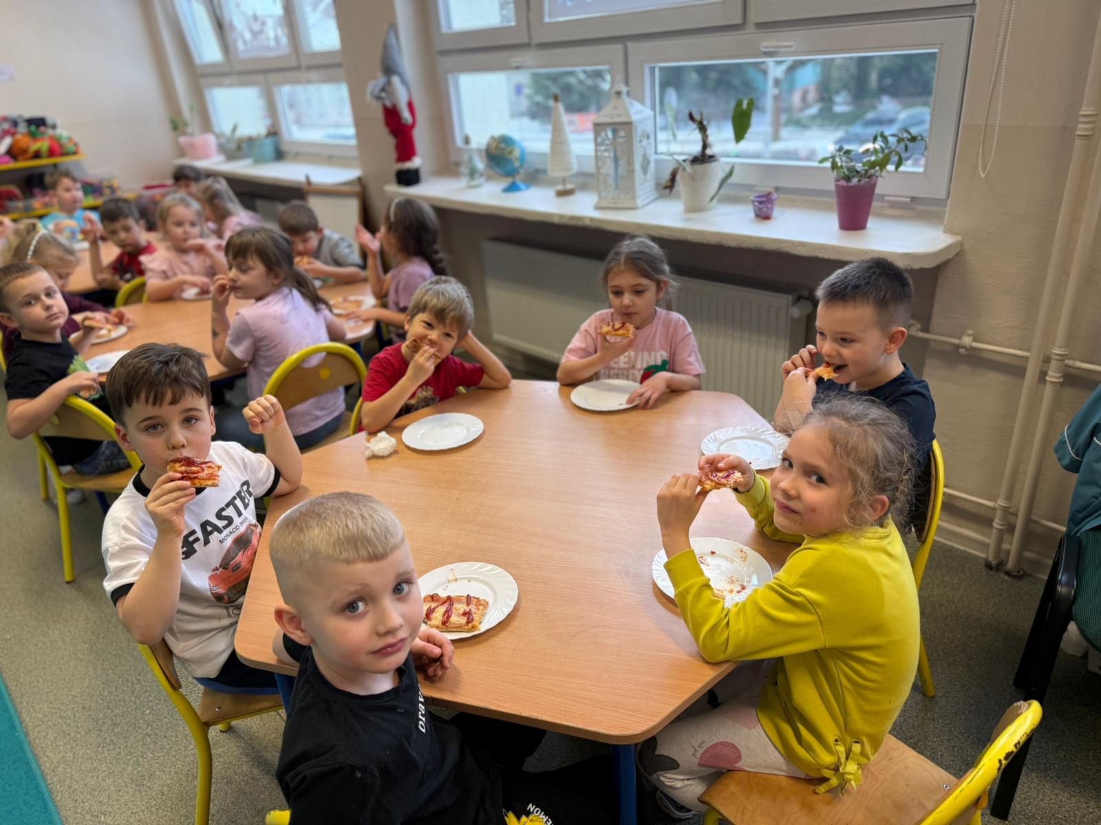 Dzień Pizzy -"Minionki"