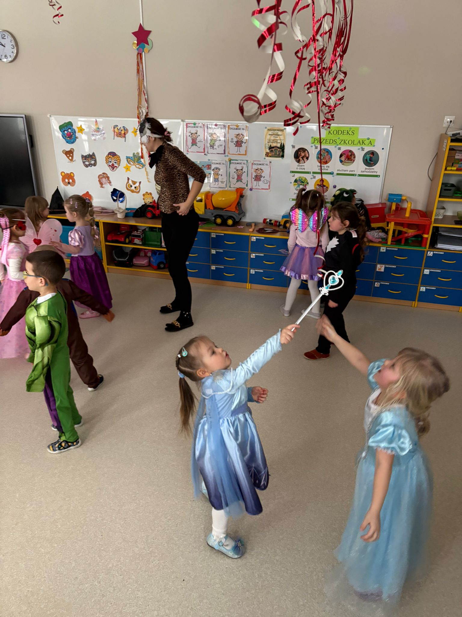 Bal karnawałowy "Motylki"  i "Delfinki"