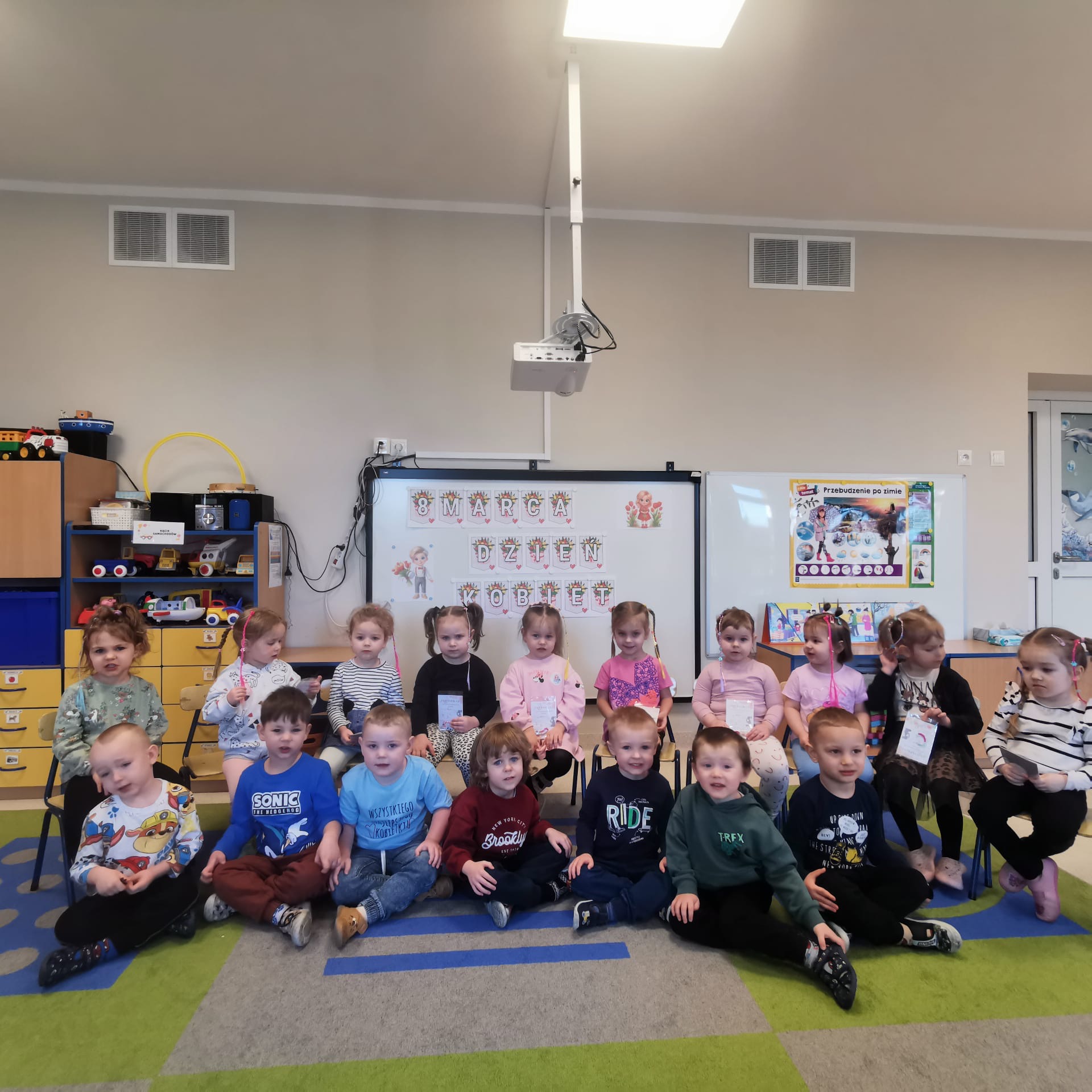 „Delfinki” Dzień Kobiet