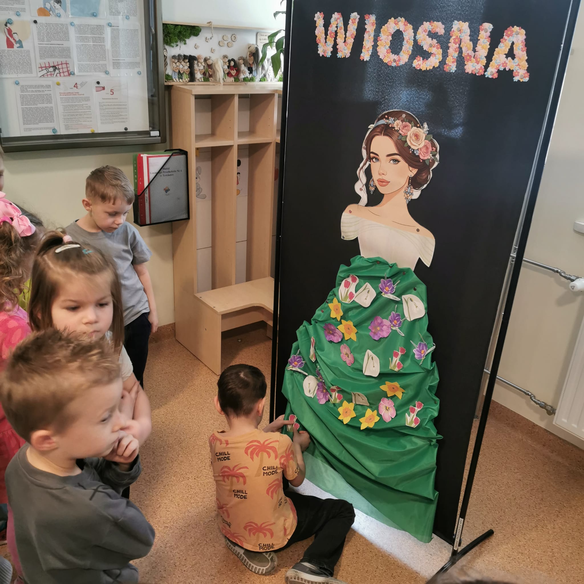 Dzień wiosny - gra terenowa "Tropiciele wiosny"