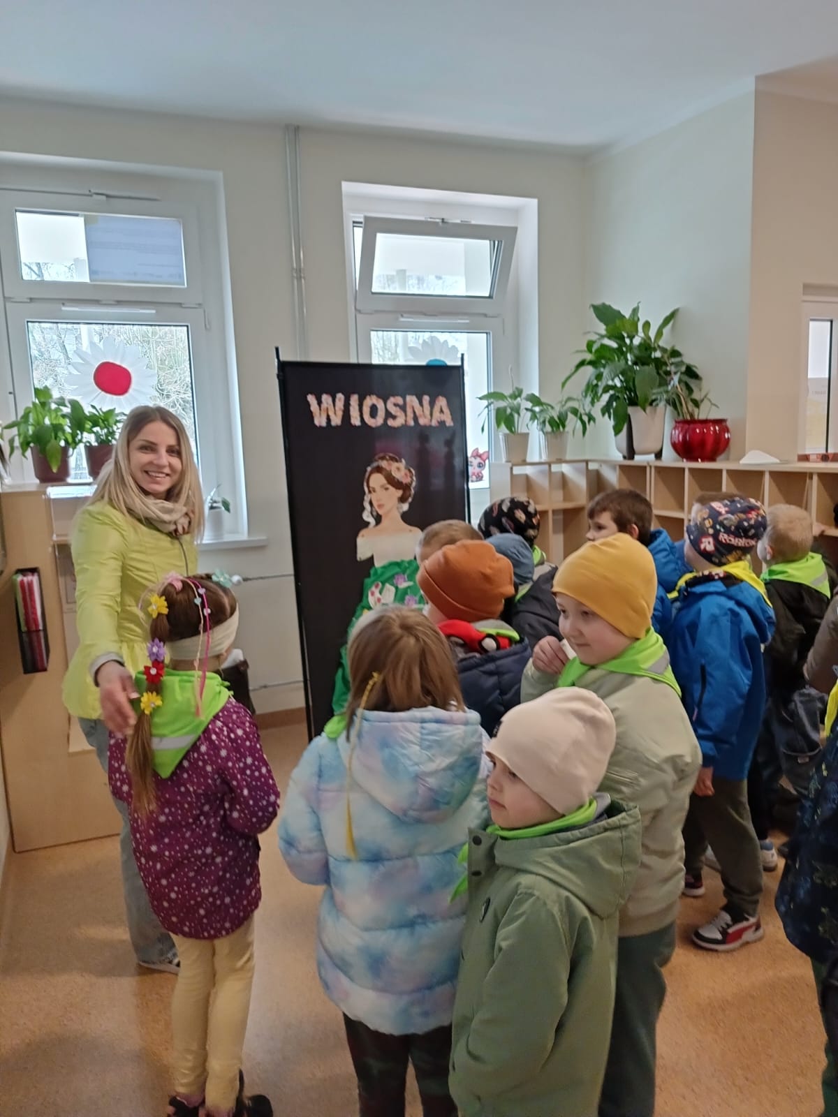 Dzień wiosny - gra terenowa "Tropiciele wiosny"