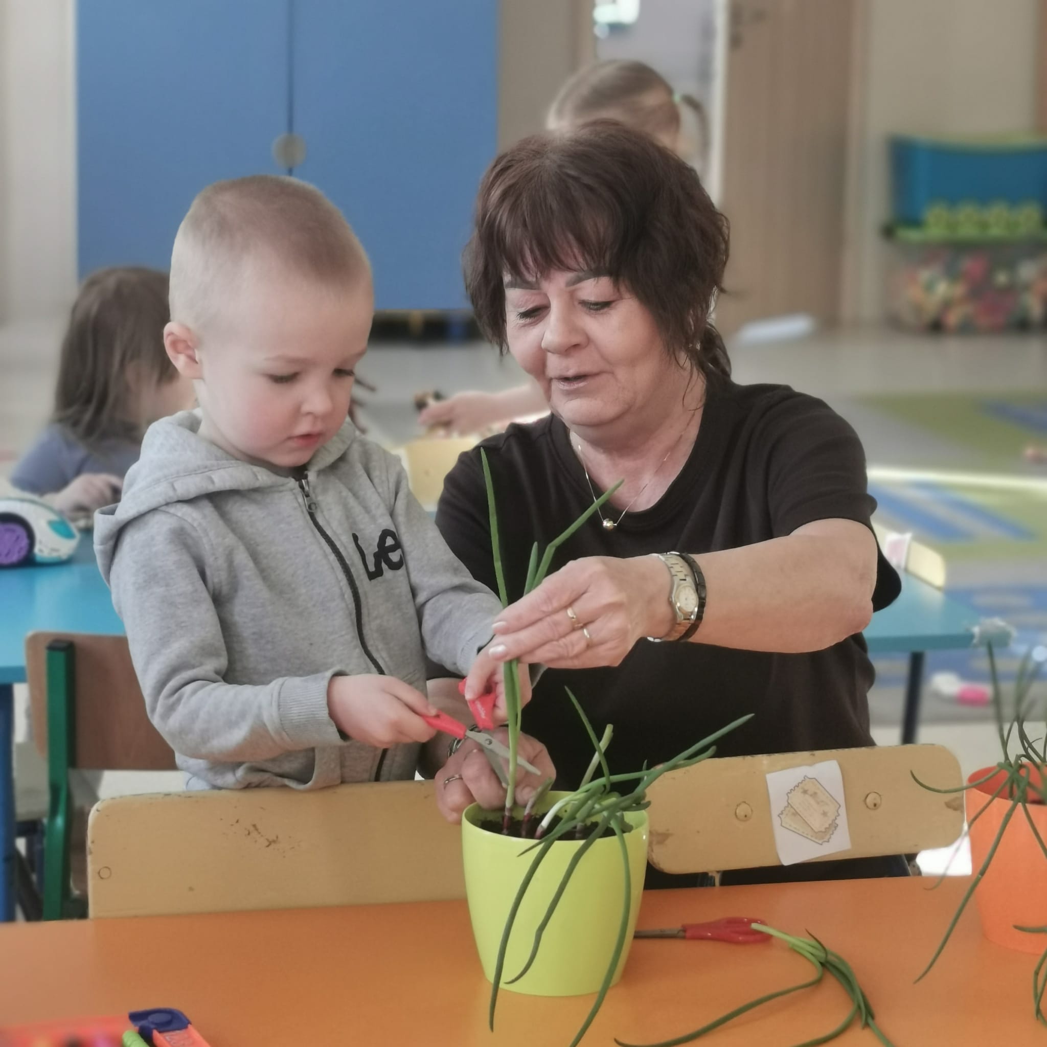 Wiosenne kanapki "Delfinki"