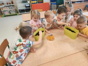 Mali ogrodnicy- "Sówki"