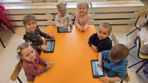 "Delfinki" pracują na tabletach