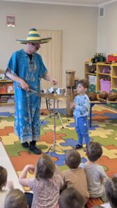 Zajęcia muzyczne z Panem Tomaszem