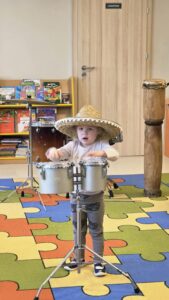 Zajęcia muzyczne z Panem Tomaszem