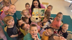 Klub Czytającego Rodzica "Delfinki"